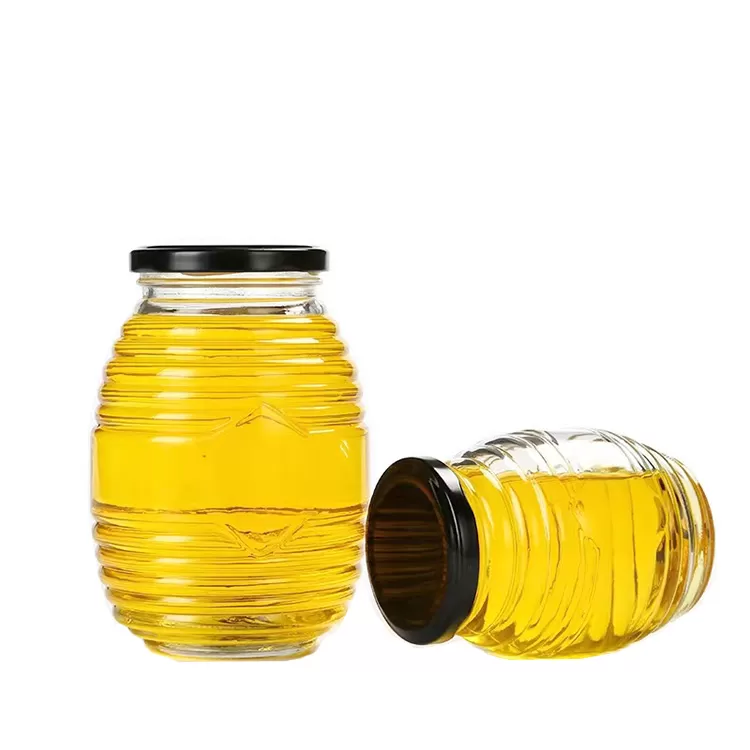 Do you use glass and plastic bottles for honey?