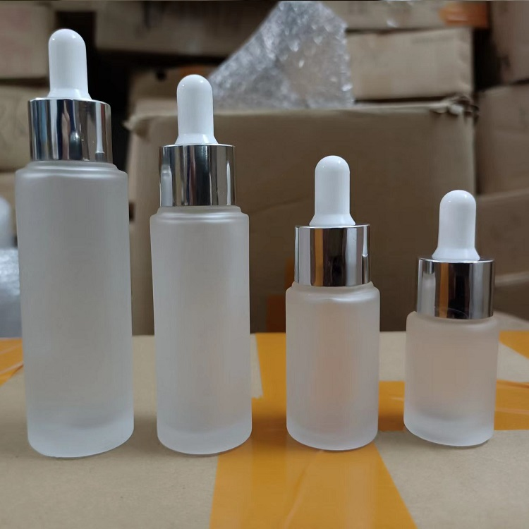 30ml Frosted Clear Cylinder Dropper Bottle | Glint Featured Image