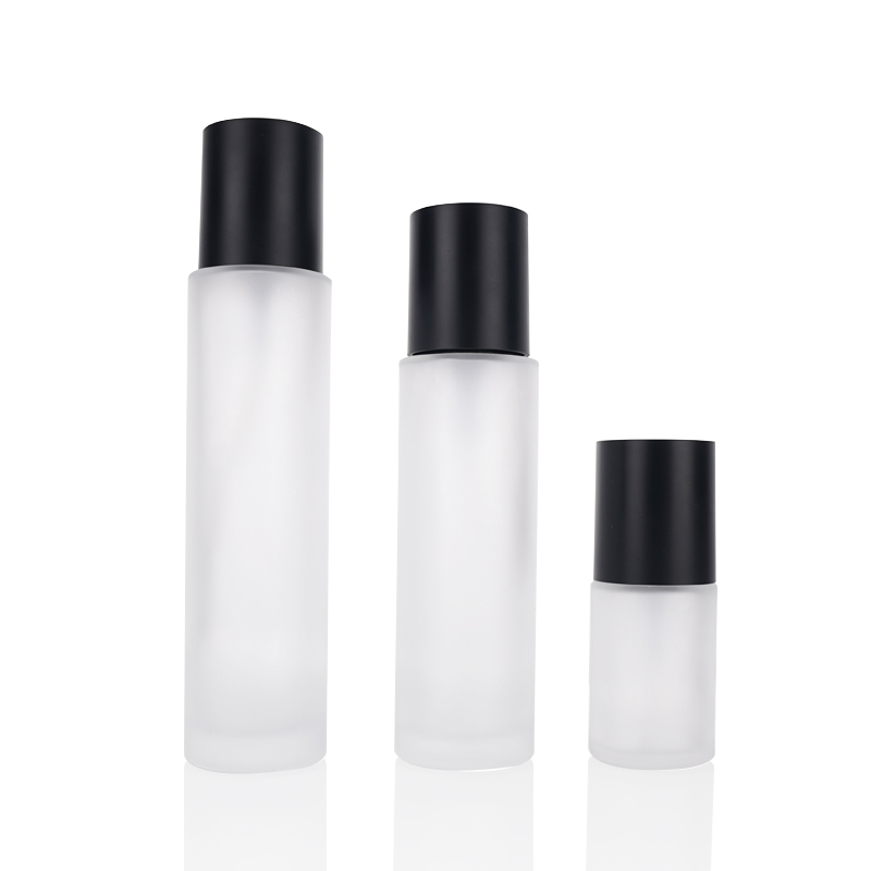 20ml to 120ml Glass Spray Mist Botttle with Black Lid | Glint Featured Image